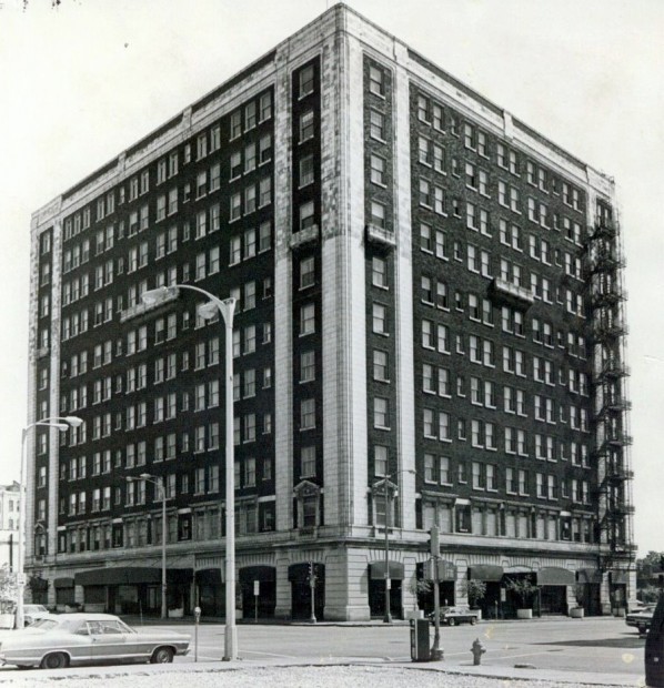 Blackhawk Hotel: Exterior 7/15/1977